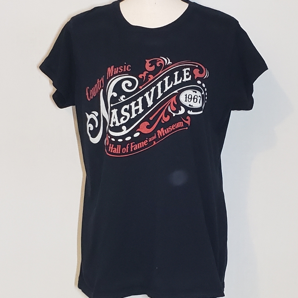 Gildan soft style Nashville country music tee